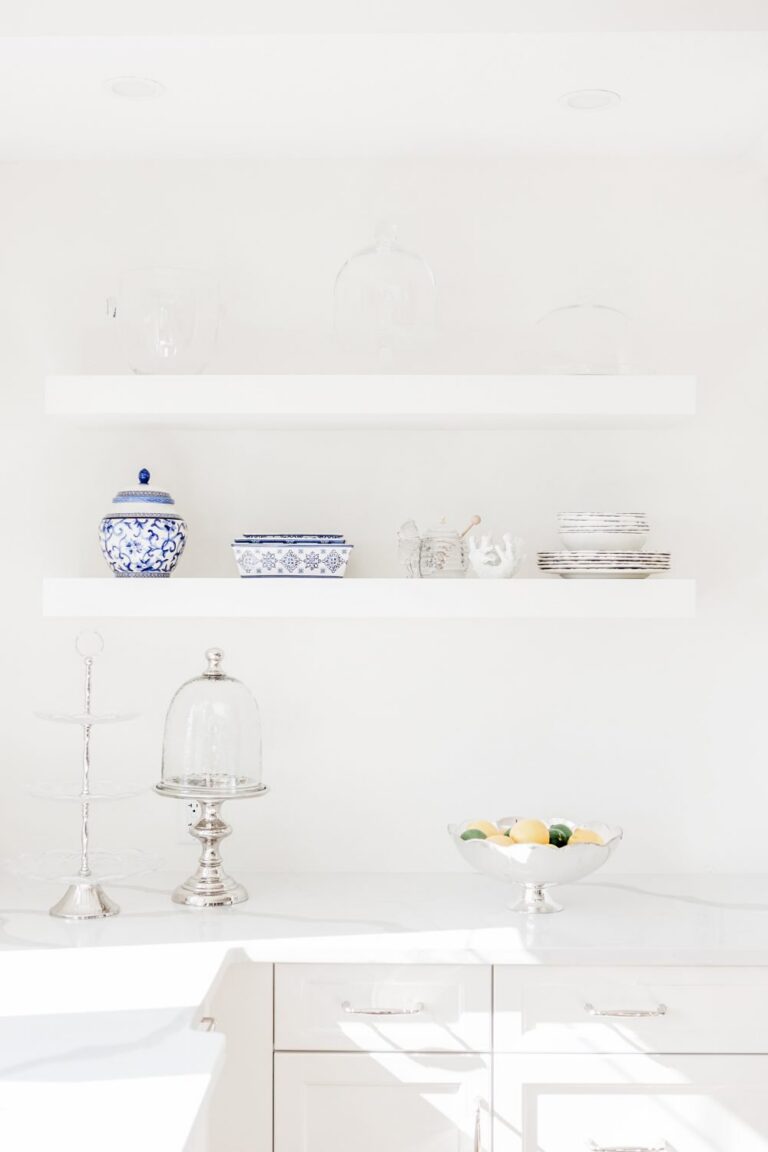 Sample Post with Left Aligned Sidebar
